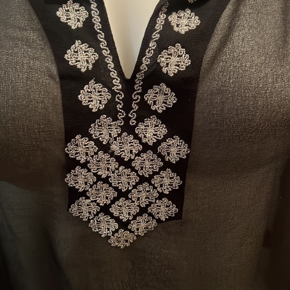 4/$20 Sheer long sleeve top with silver Detail - Picture 2 of 6